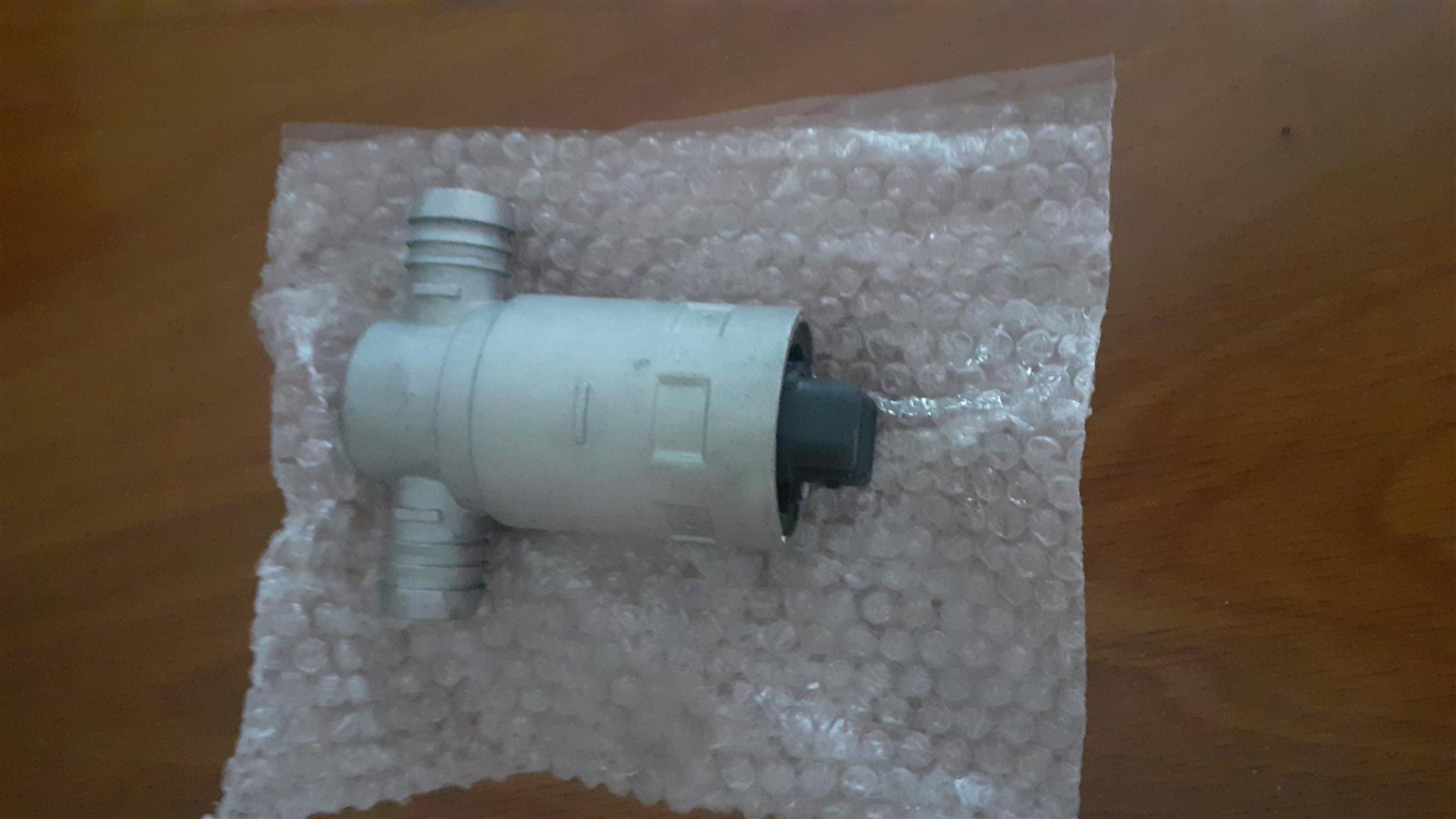 bmw e30 idle control valve - Private Seller