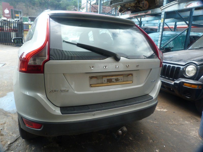 Volvo XC60 2.4D AT White - 2010 STRIPPING FOR SPARES - Private Seller Volvo XC60 2.4D AT White - 2010 STRIPPING FOR SPARES - Private Seller