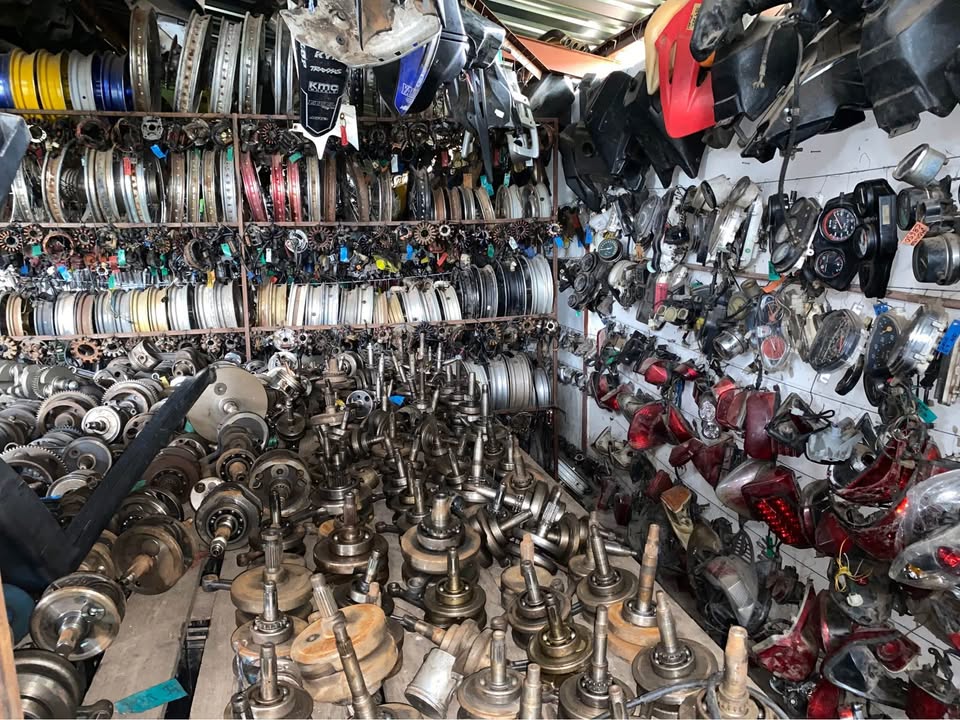 Yamaha R6 2007 throttle body. Meyerton bike scrapyard new and secondhand spares. - Private Seller Yamaha R6 2007 throttle body. Meyerton bike scrapyard new and secondhand spares. - Private Seller