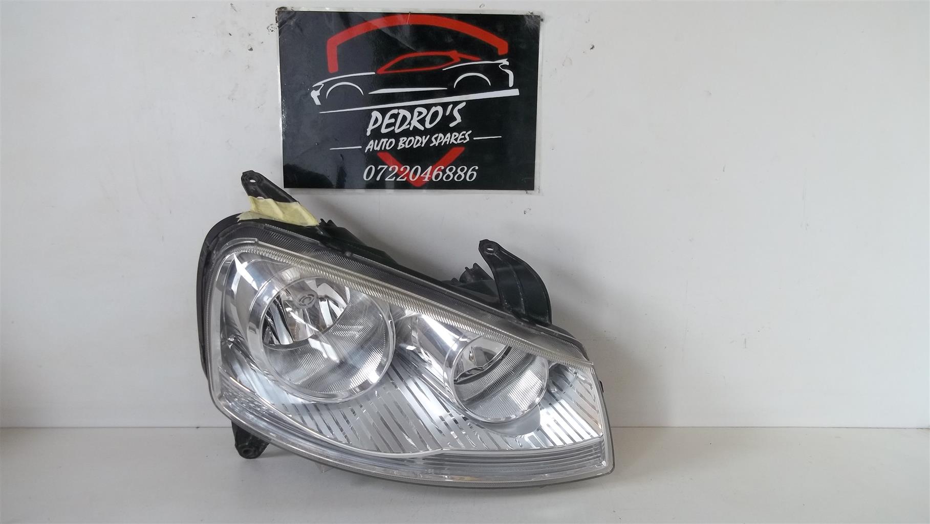 GWM Steed 5 right headlight - Private Seller GWM Steed 5 right headlight - Private Seller