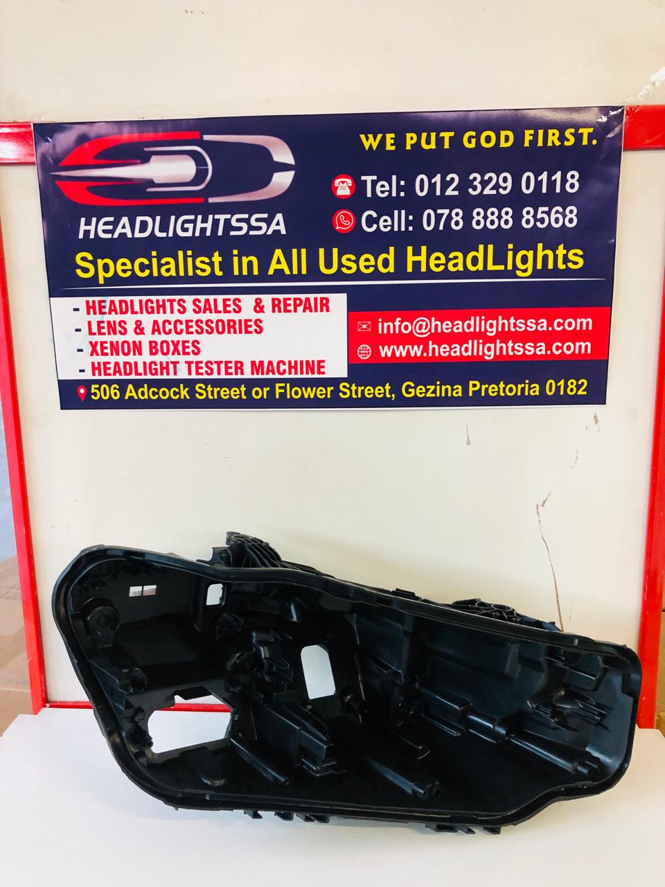 BMW G20/G28 3 series right side LED and Laser headlight replacement housing 2023 - Private Seller BMW G20/G28 3 series right side LED and Laser headlight replacement housing 2023 - Private Seller