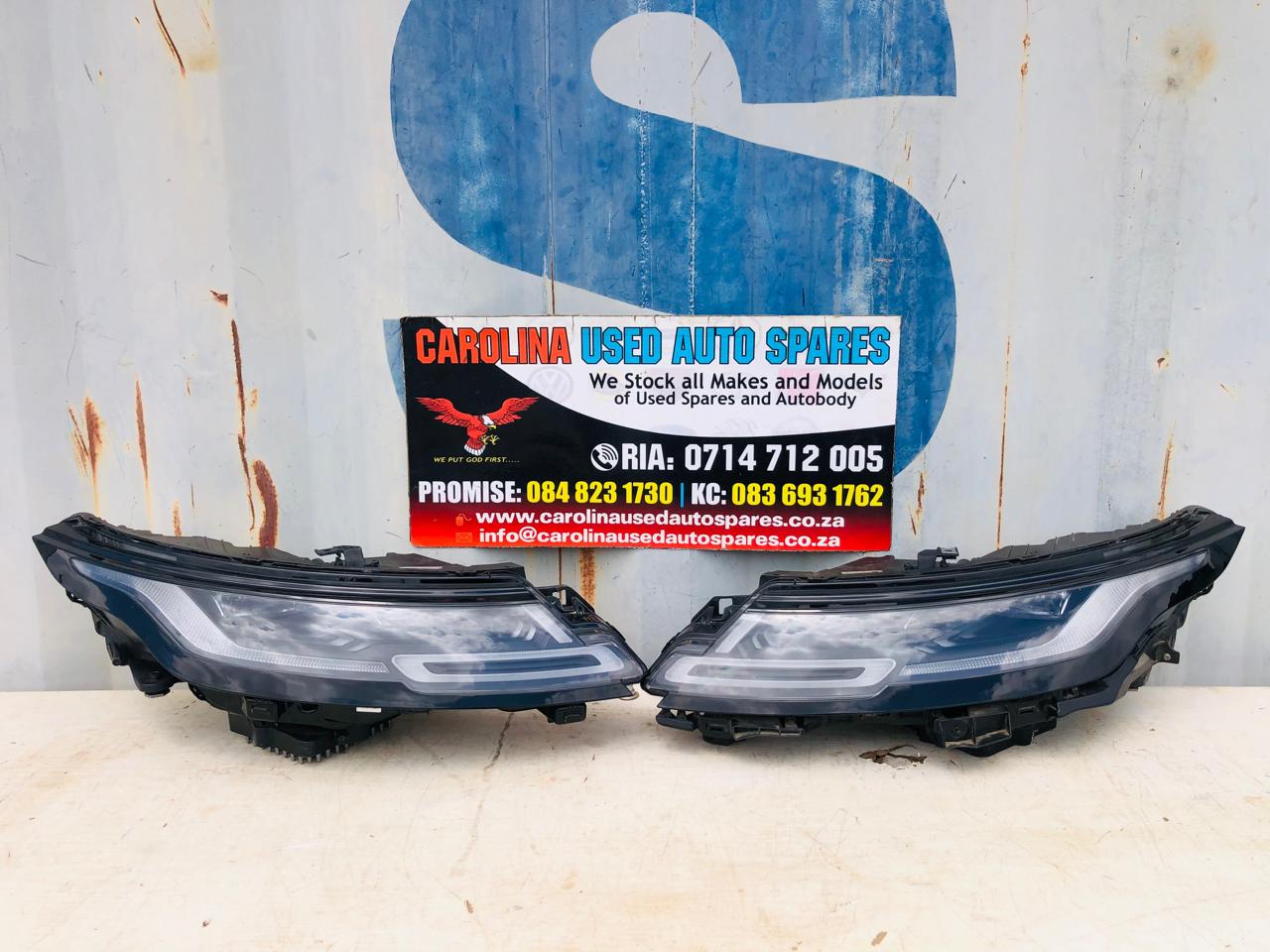 Range Rover Evoque L55 left and right side xenon headlight (2022) - Private Seller Range Rover Evoque L55 left and right side xenon headlight (2022) - Private Seller