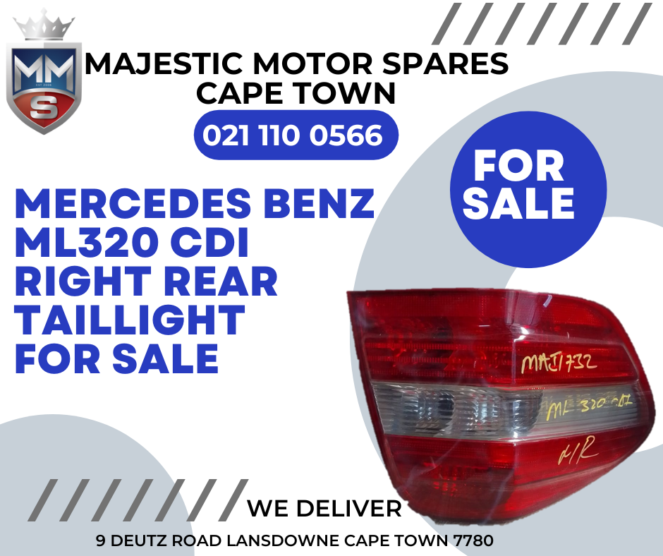 Mercedes Benz ml320 cdi used right rear taillight for sale - Private Seller Mercedes Benz ml320 cdi used right rear taillight for sale - Private Seller