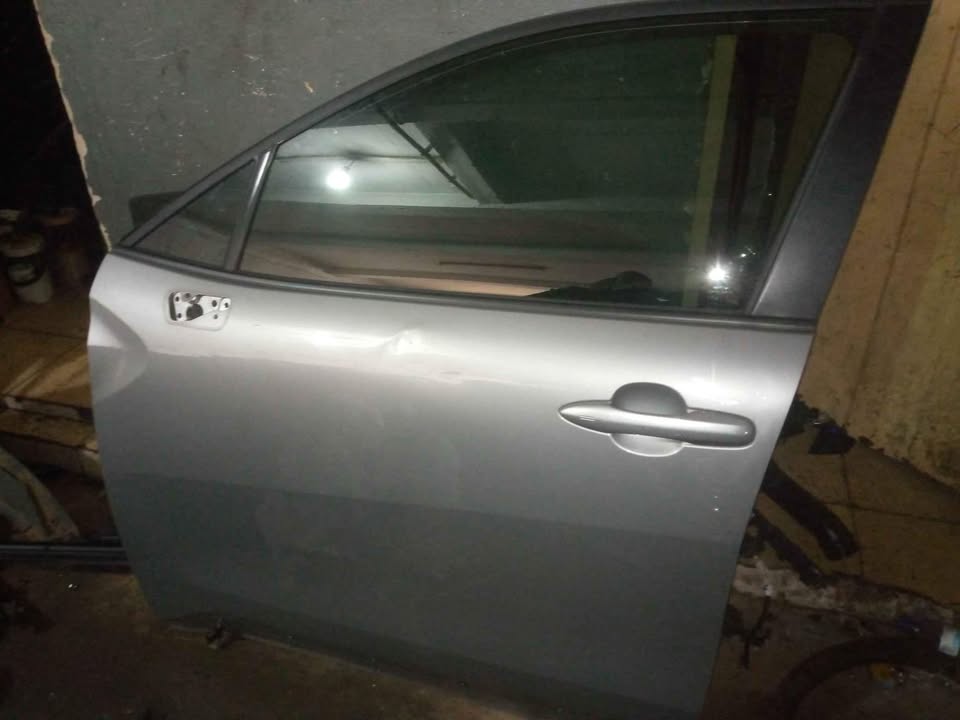 Toyota Corolla Cross left front door - Private Seller Toyota Corolla Cross left front door - Private Seller