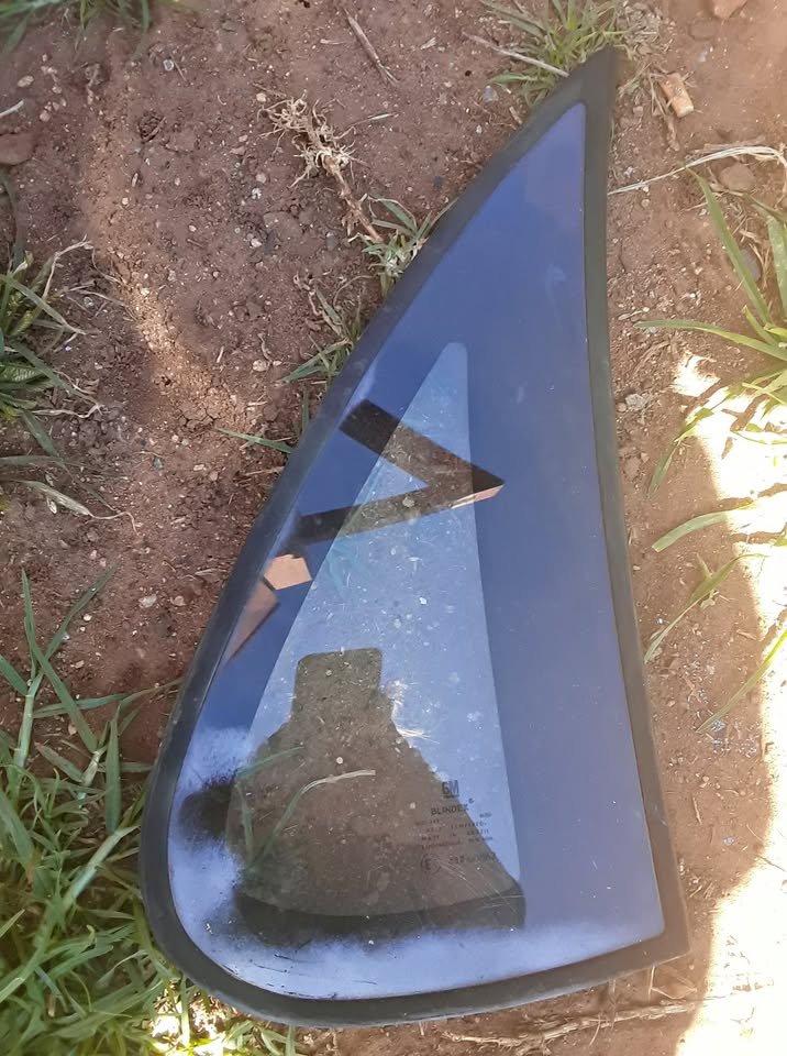OPEL CORSA RIGHT REAR 1/4 GLASS FOR SALE - Private Seller OPEL CORSA RIGHT REAR 1/4 GLASS FOR SALE - Private Seller