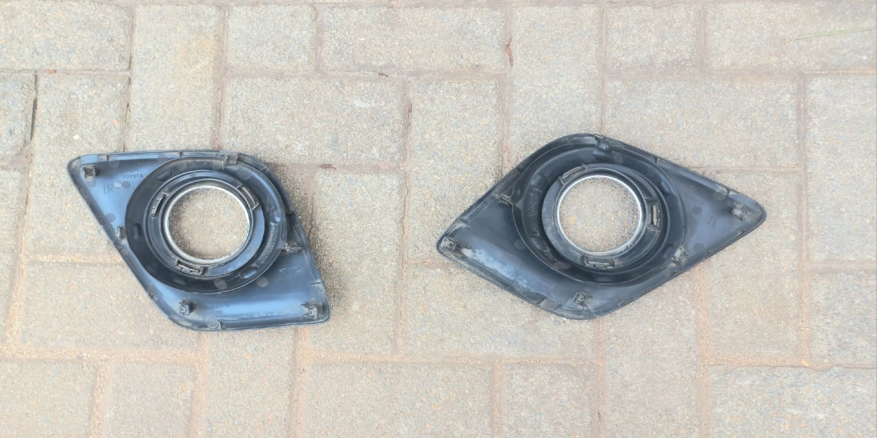 Toyota Hilux GD6 foglight covers - Private Seller