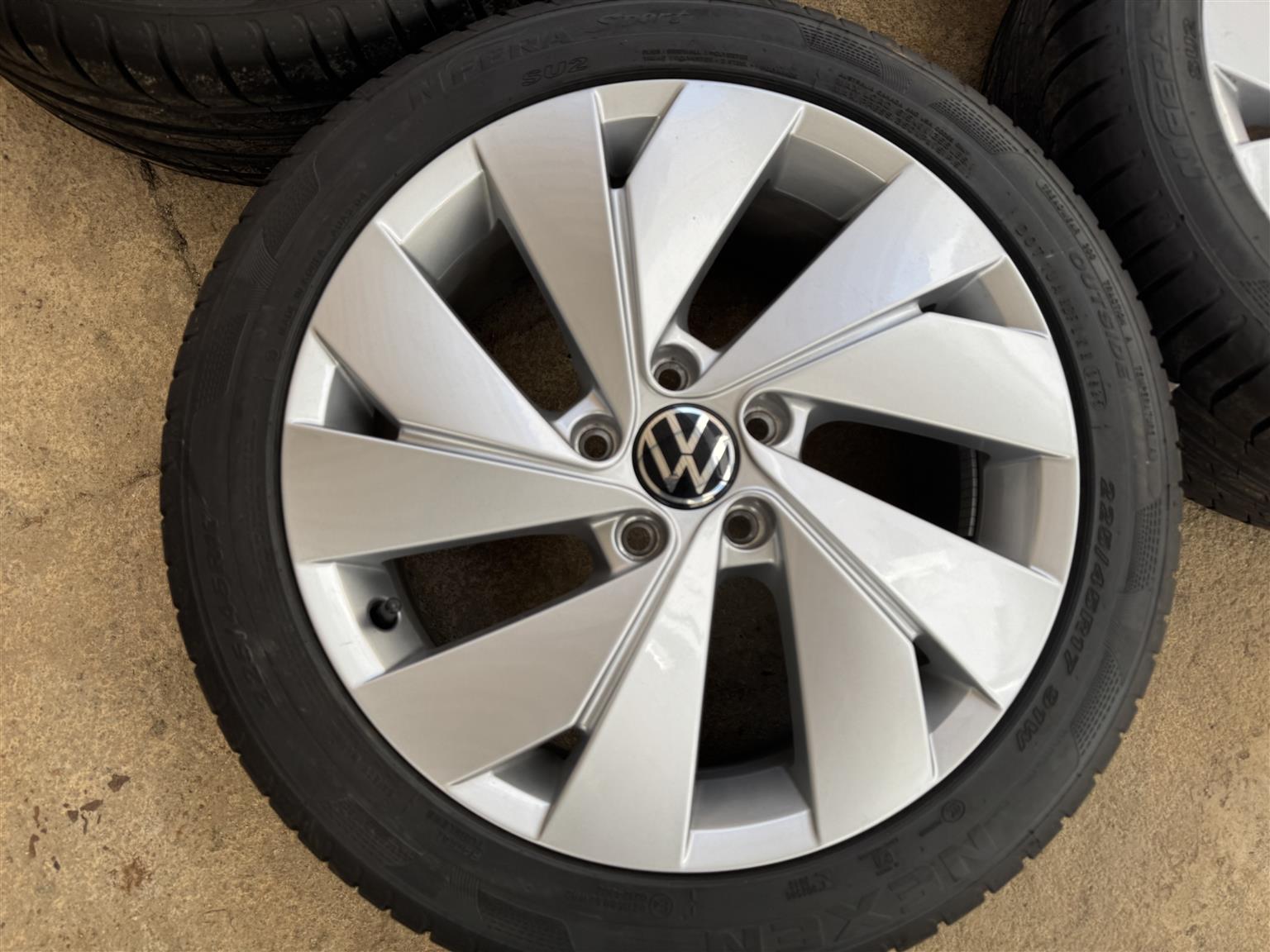 New VW 17 inch wheels and tyres - Private Seller New VW 17 inch wheels and tyres - Private Seller