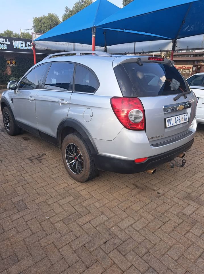 Chevrolet Captiva 2.4i