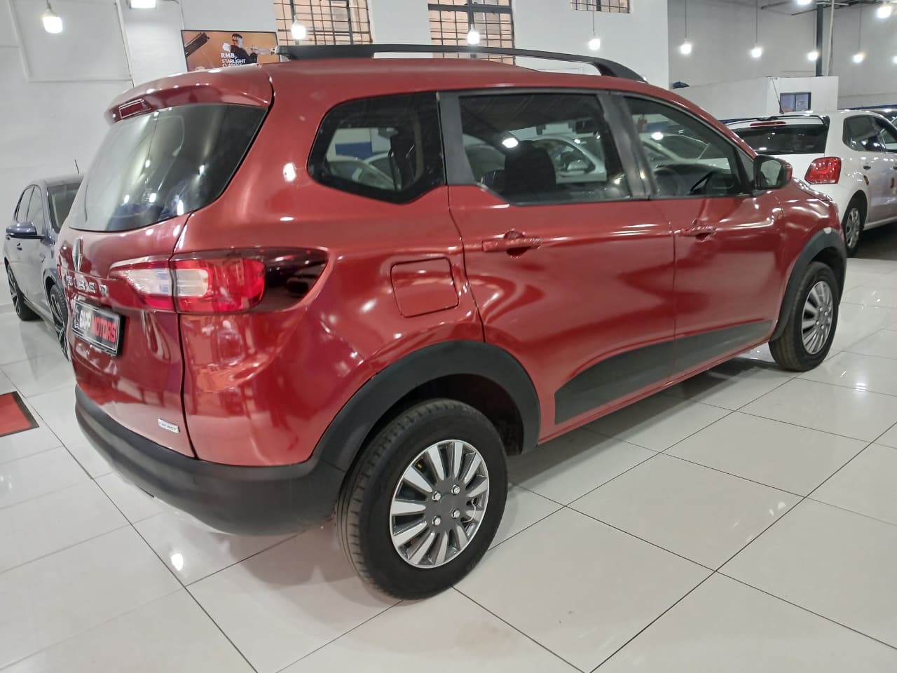 Used Renault Triber 1.0 Dynamique - Private Seller Used Renault Triber 1.0 Dynamique - Private Seller