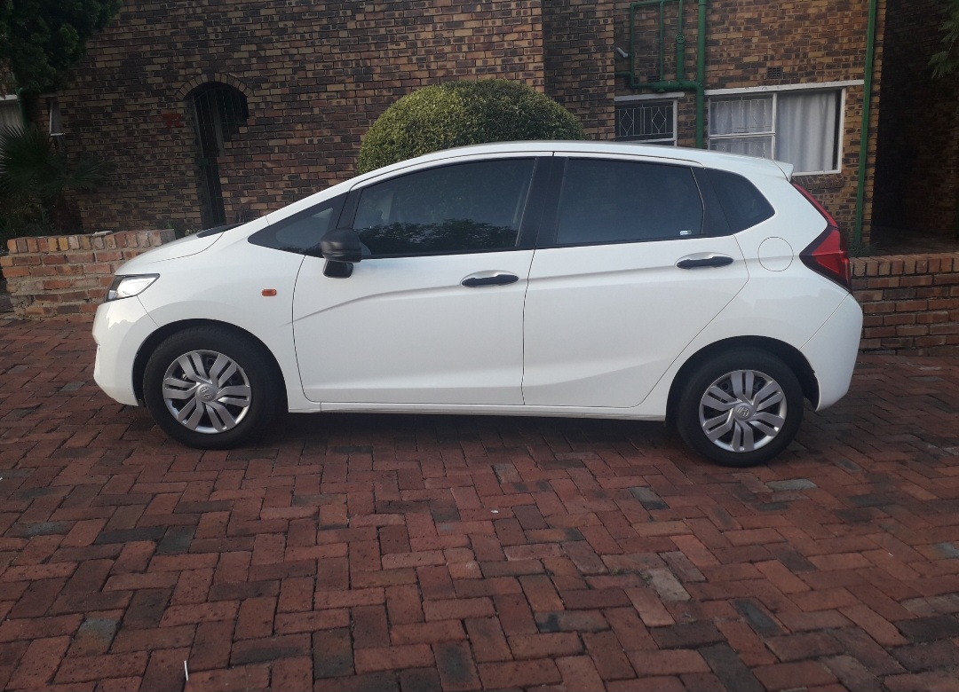 Used 2015 Honda Jazz 1.2 Trend - Private Seller Used 2015 Honda Jazz 1.2 Trend - Private Seller