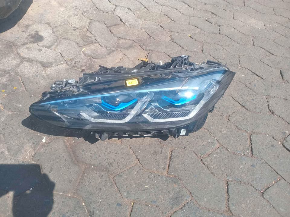 Bmw 4series M4 G22 G82 left lazer bim headlight - Private Seller Bmw 4series M4 G22 G82 left lazer bim headlight - Private Seller