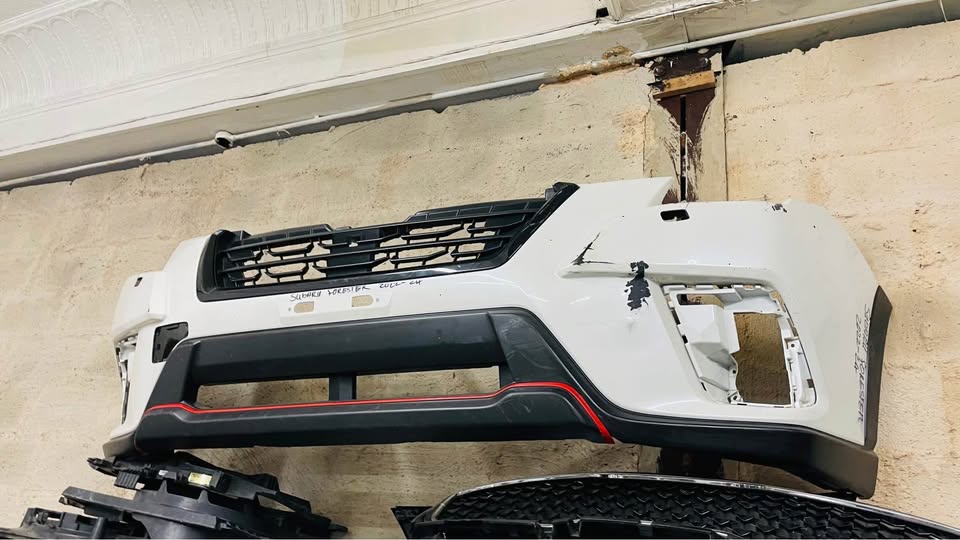 Subaru Forester bumper - Private Seller