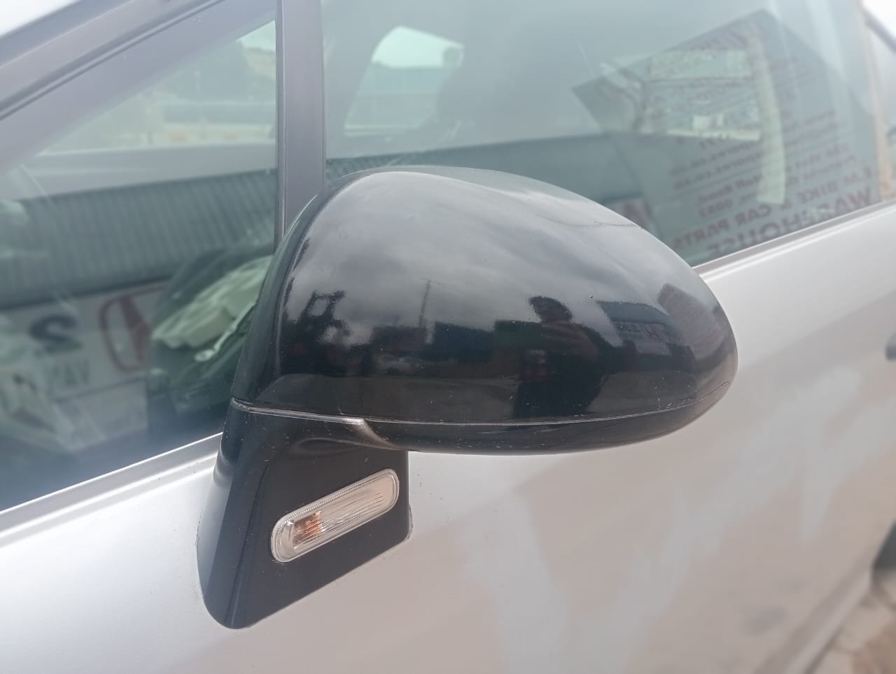 2008 Citroen C4 Left Front Mirror Used For Sale - Private Seller 2008 Citroen C4 Left Front Mirror Used For Sale - Private Seller
