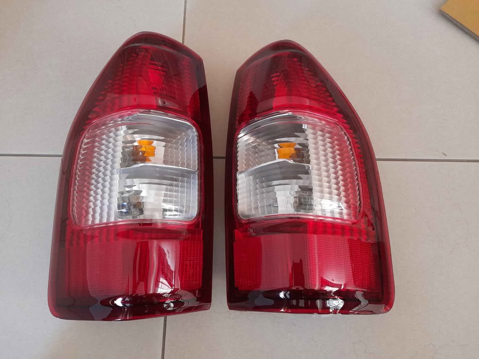 ISUZU KB250 Fleetside 05/11 BRAND NEW TAILIGHTS FOR SALE - Private Seller ISUZU KB250 Fleetside 05/11 BRAND NEW TAILIGHTS FOR SALE - Private Seller