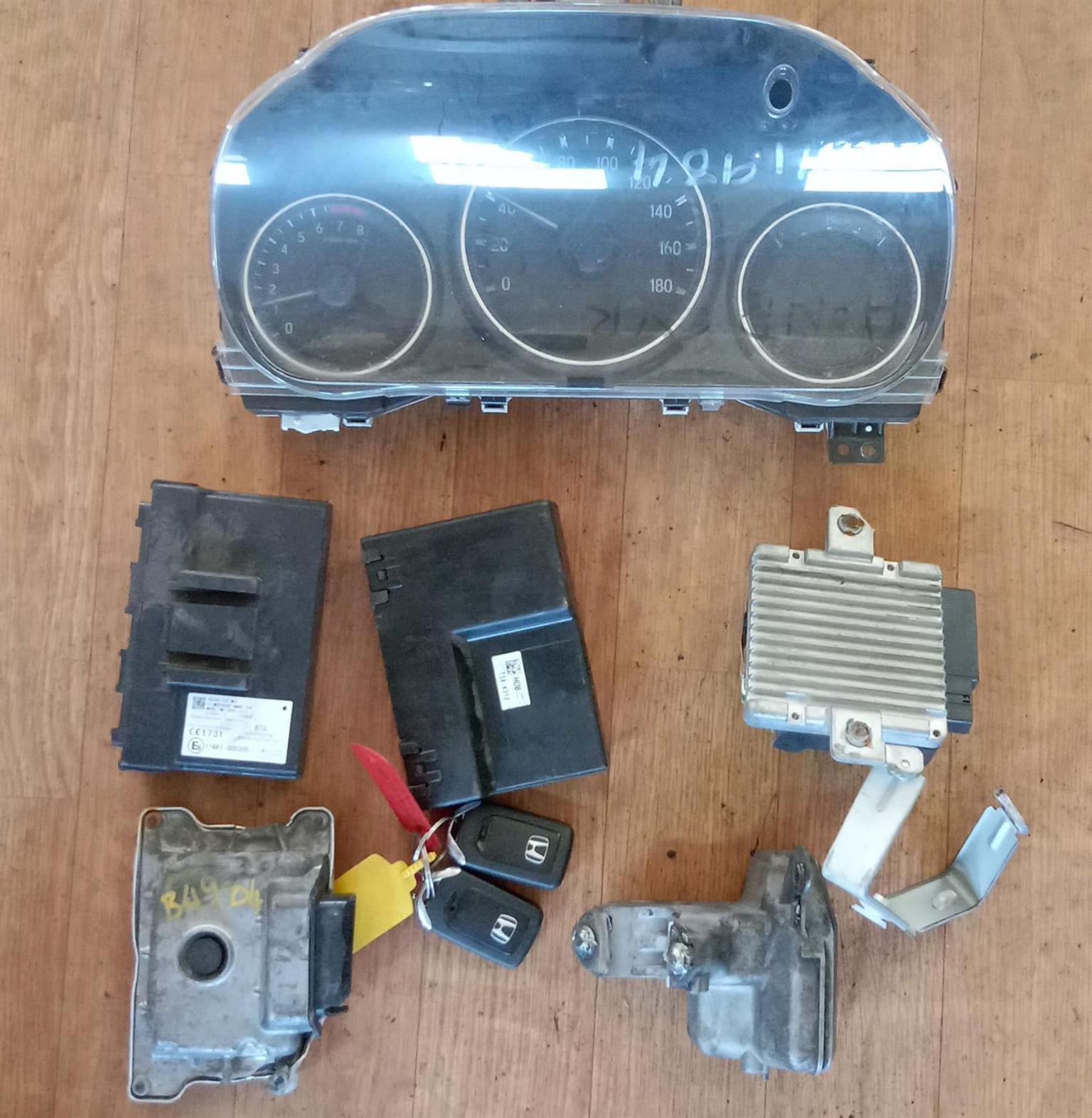 2018 Honda BR-V 1.5LT #L15Z ECU SET - Private Seller 2018 Honda BR-V 1.5LT #L15Z ECU SET - Private Seller