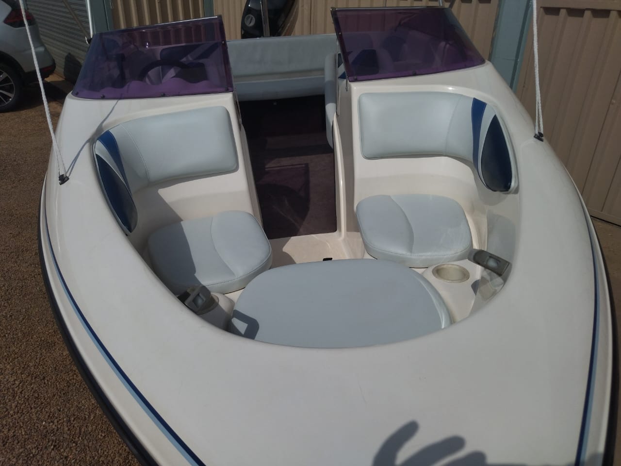2000 Velocity Boat with engine