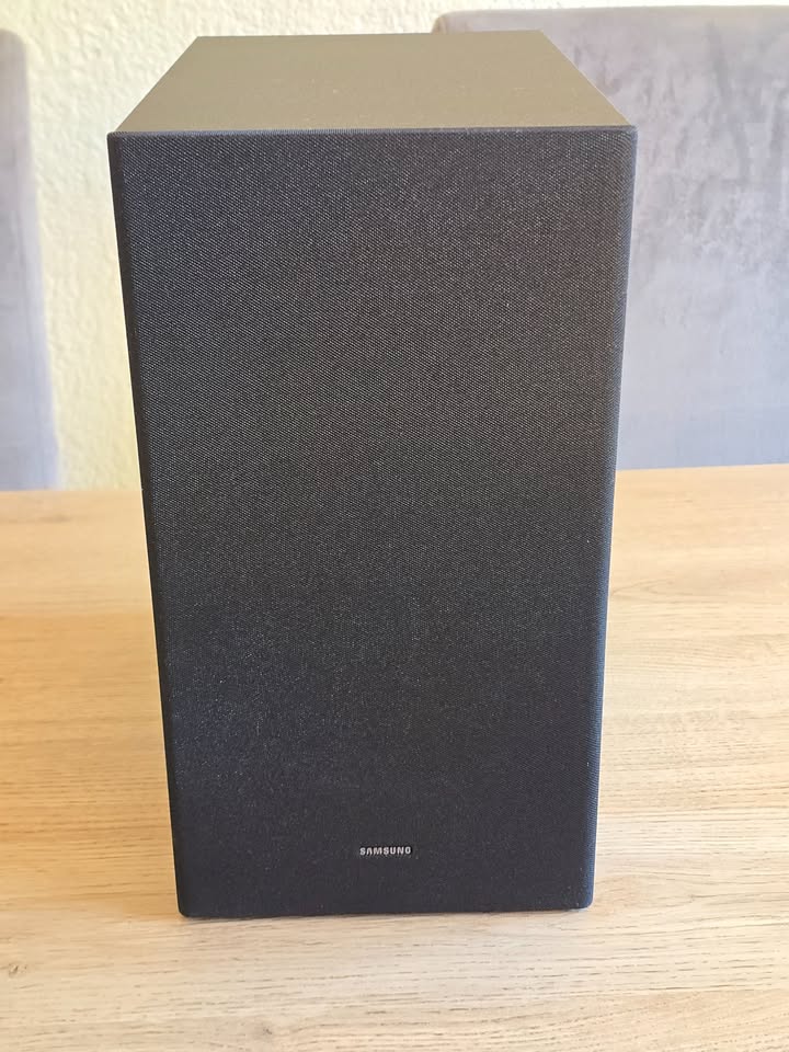 Samsung C-Series Bluetooth 2.1 Soundbar (HW-C450)