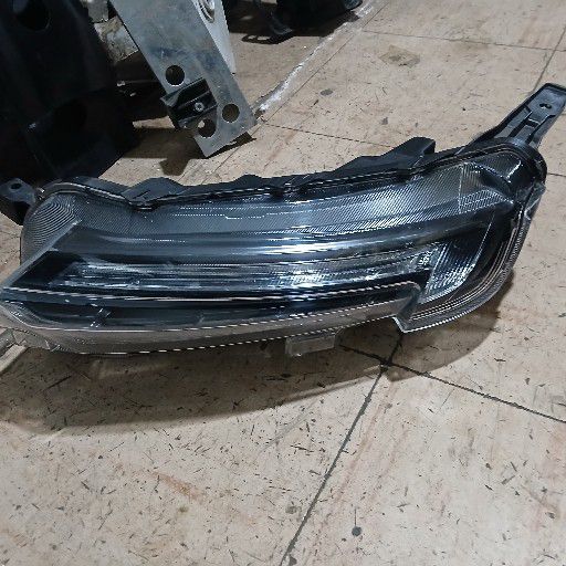 Renault kiger headlight - Private Seller Renault kiger headlight - Private Seller