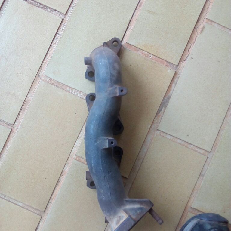 Nissan Maxima or one tonner exhaust manifold v6 - Private Seller