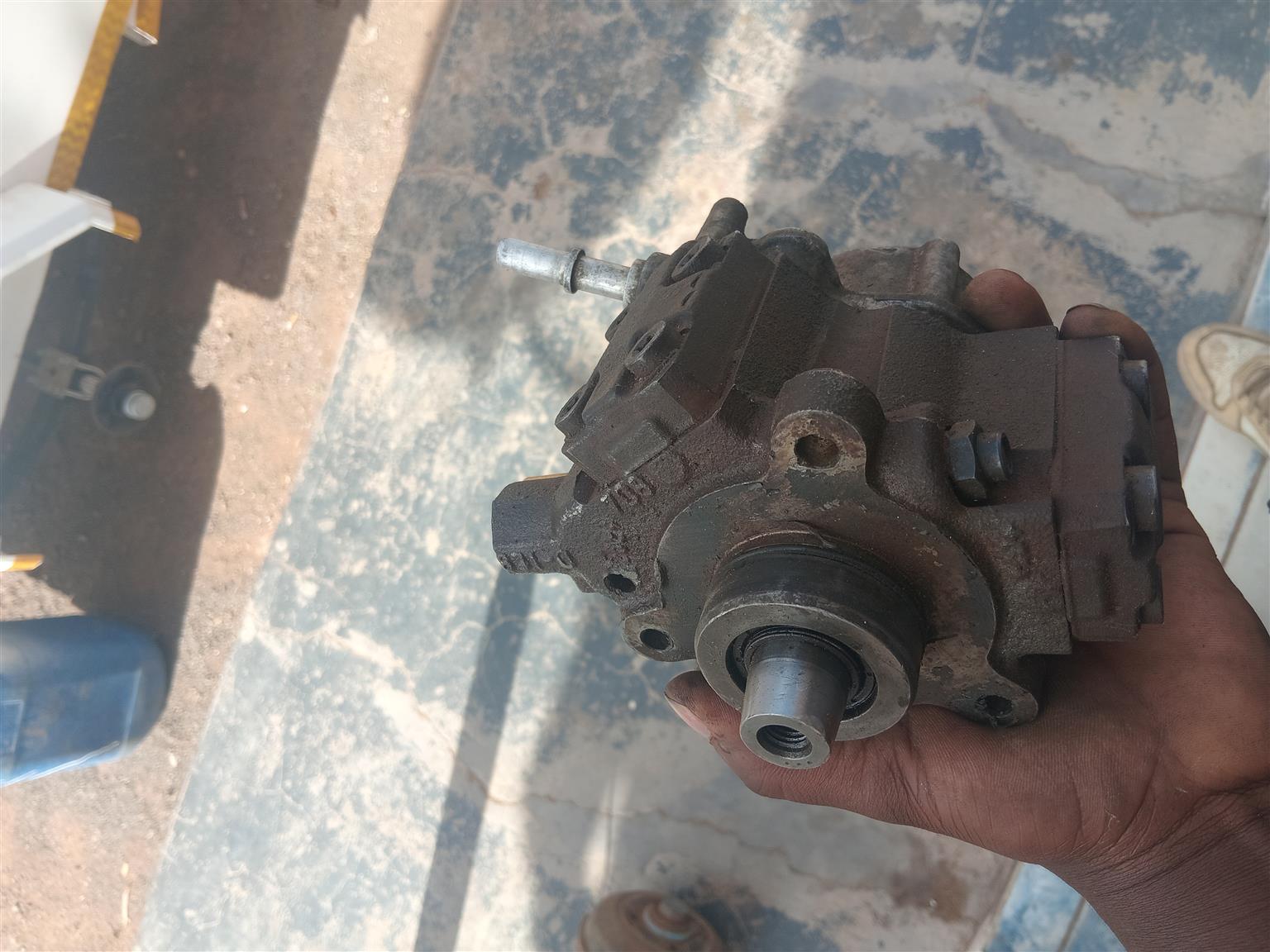 Ford ranger tdci t6 high pressure diesel pump - Private Seller Ford ranger tdci t6 high pressure diesel pump - Private Seller