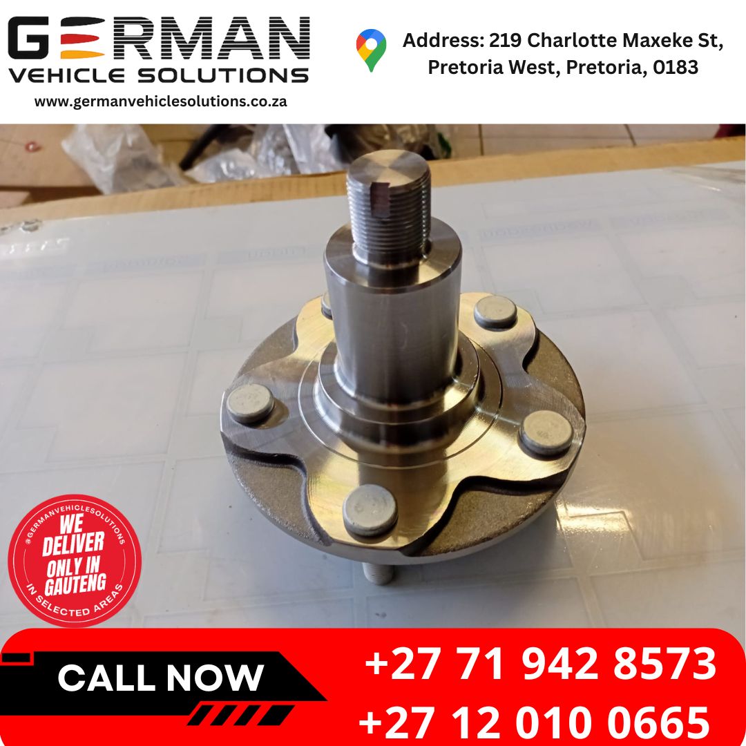 2005 - 2015 Toyota Hilux 2.0 two-wheel drive wheel hub for sale - Private Seller 2005 - 2015 Toyota Hilux 2.0 two-wheel drive wheel hub for sale - Private Seller