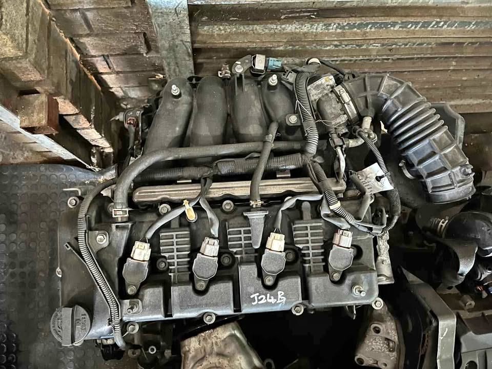 SUZUKI J24B 2.4 16V GRAND VITARA ENGINE FOR SALE - Private Seller SUZUKI J24B 2.4 16V GRAND VITARA ENGINE FOR SALE - Private Seller