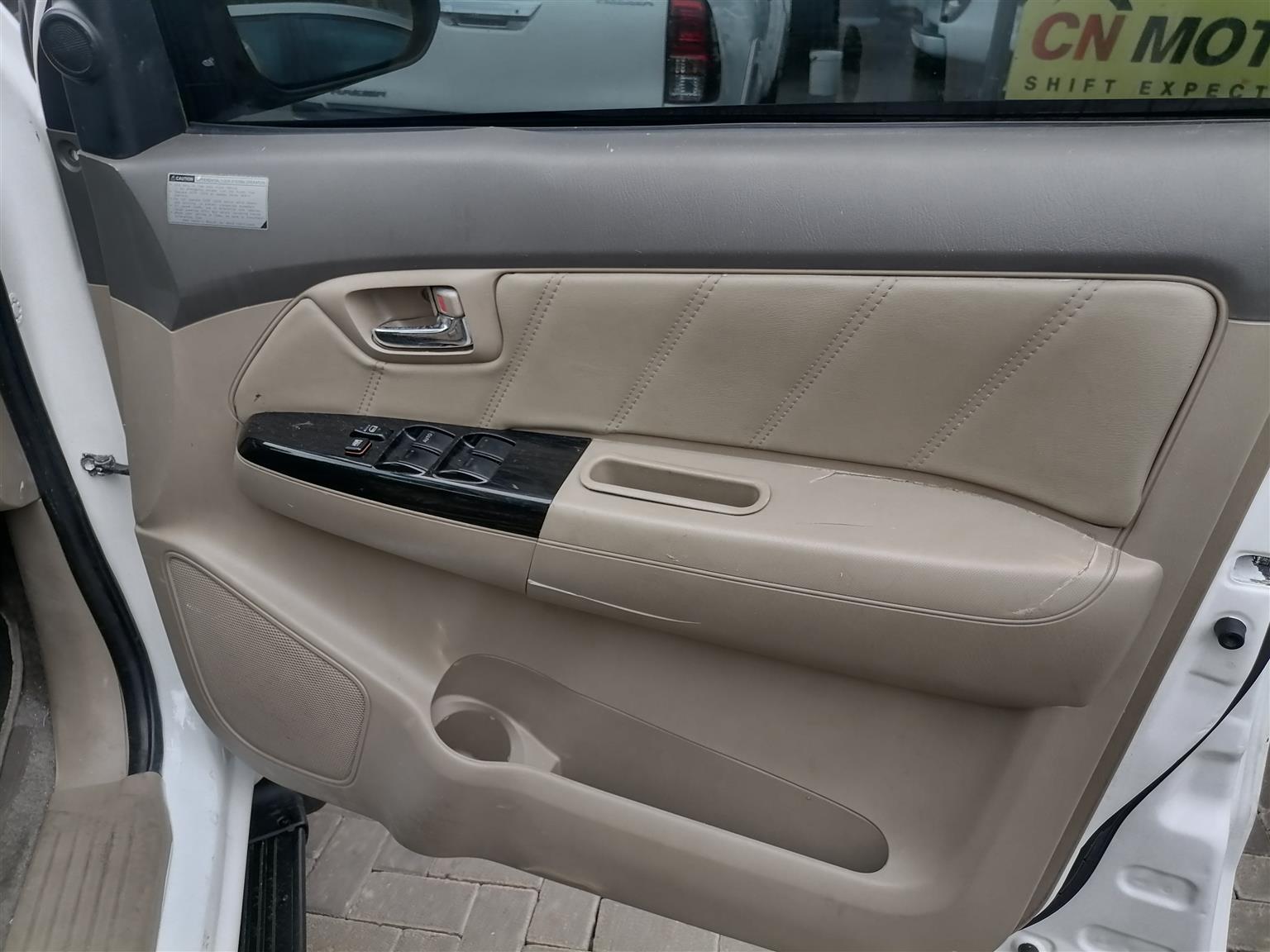 Used 2013 Toyota Fortuner 3.0D-4D 4x4 auto - Private Seller Used 2013 Toyota Fortuner 3.0D-4D 4x4 auto - Private Seller