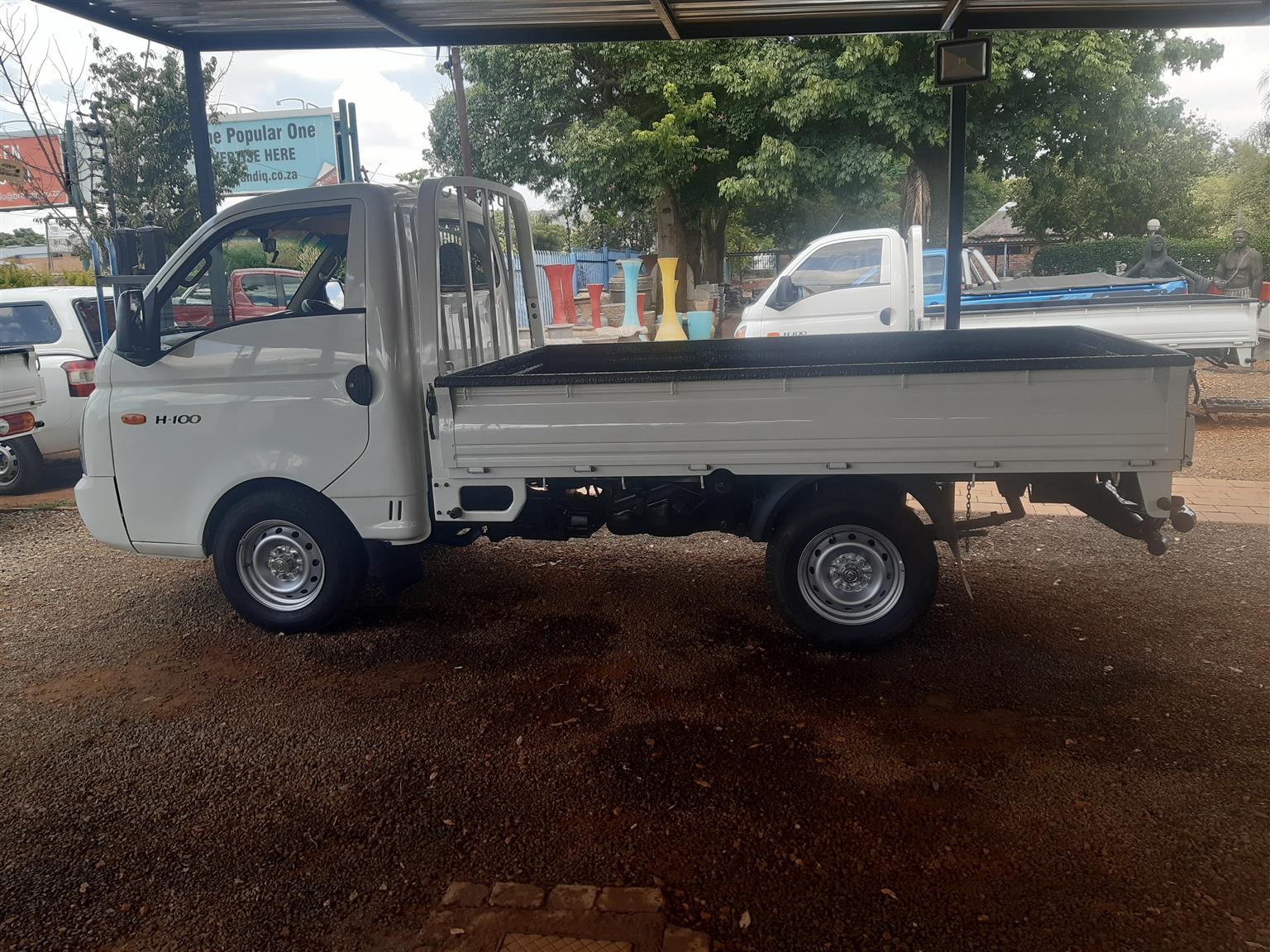 Bakkie for hire and removals, Pretoria area and surroundings