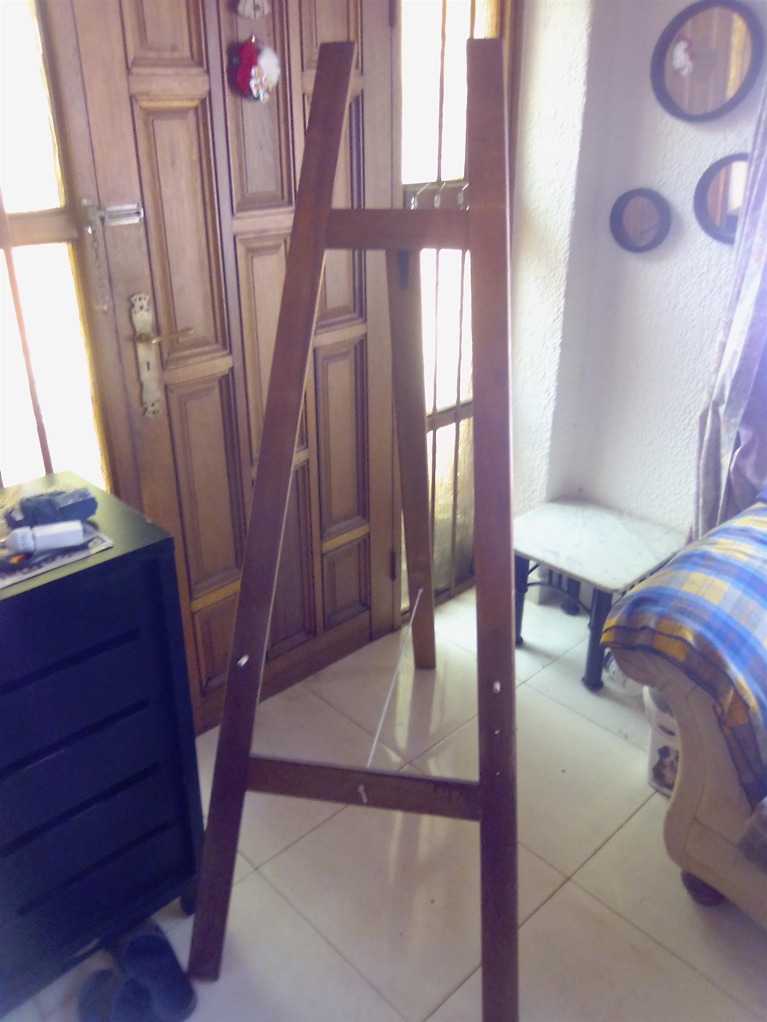 Easle Wooden Large Adjustable Easle Wooden Large Adjustable