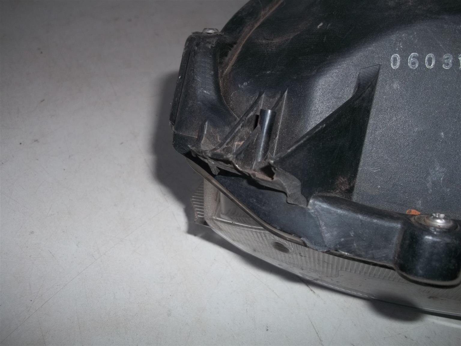 Toyota GD6 '16-'20 right headlight - Private Seller Toyota GD6 '16-'20 right headlight - Private Seller