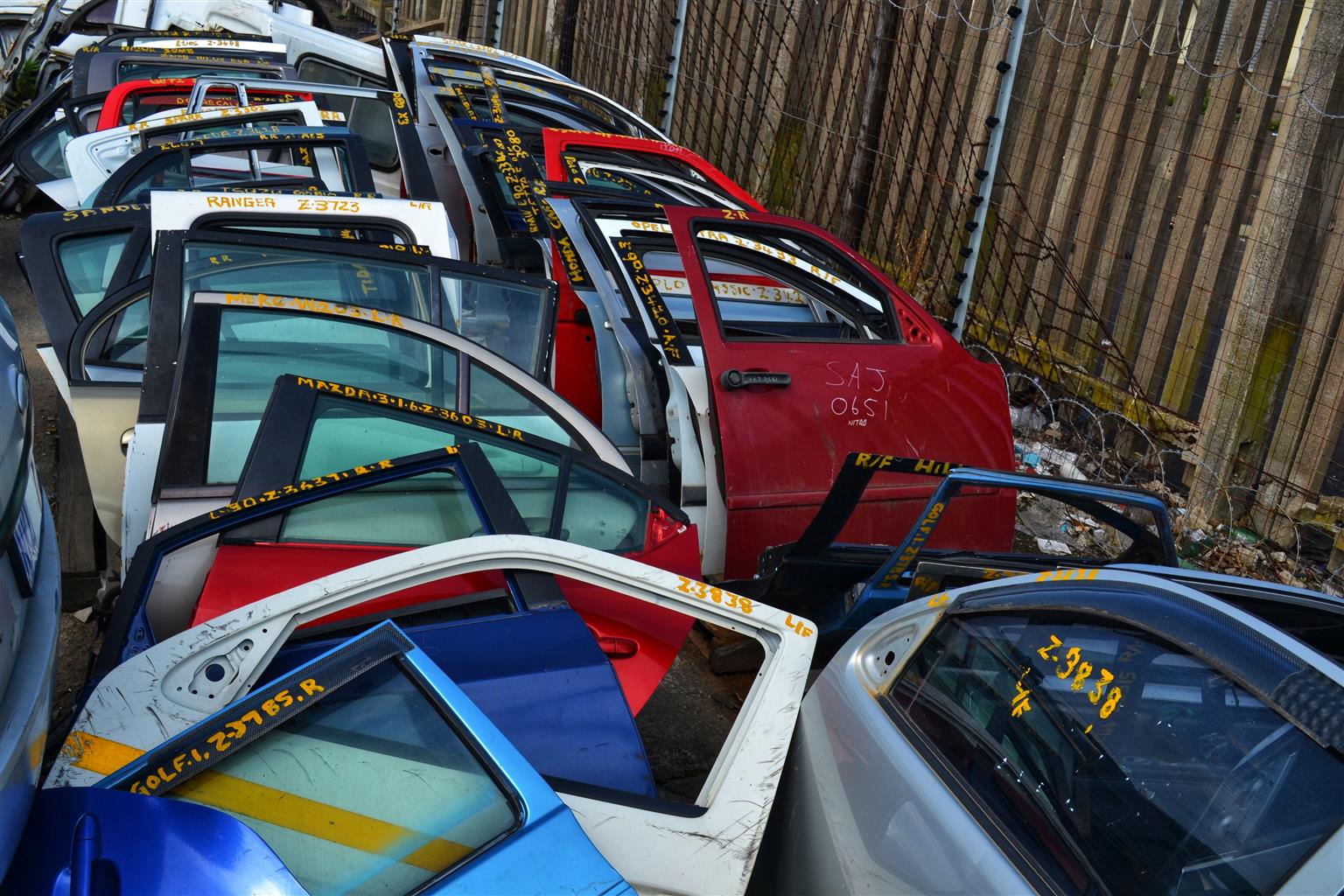 2007 Ford Bantam - Stripping for Spares