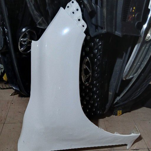 Toyota hilux gd6 fender - Private Seller Toyota hilux gd6 fender - Private Seller