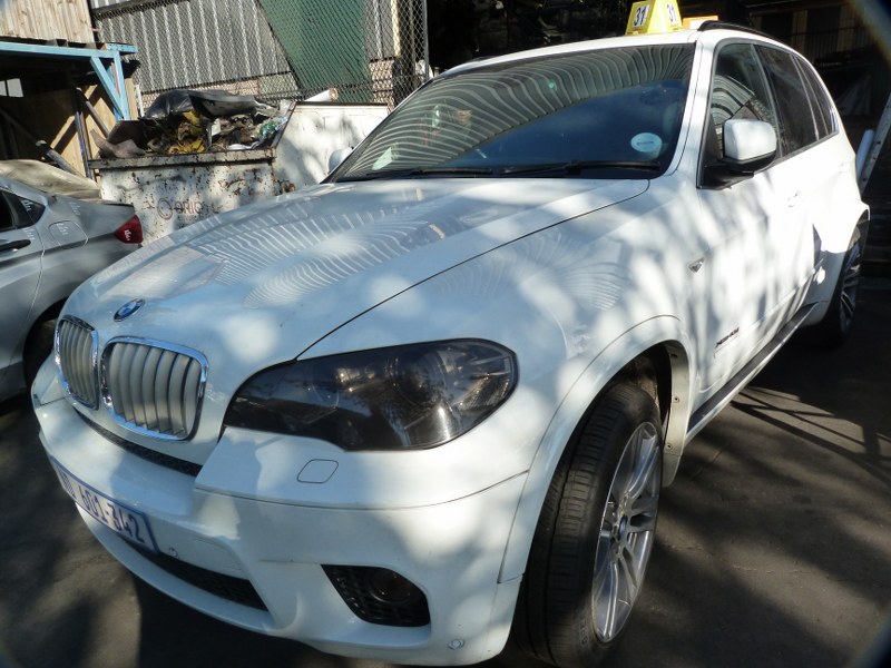 BMW X5 E70 xDrive 4.0D AT White - 2010 STRIPPING FOR SPARES - Private Seller BMW X5 E70 xDrive 4.0D AT White - 2010 STRIPPING FOR SPARES - Private Seller