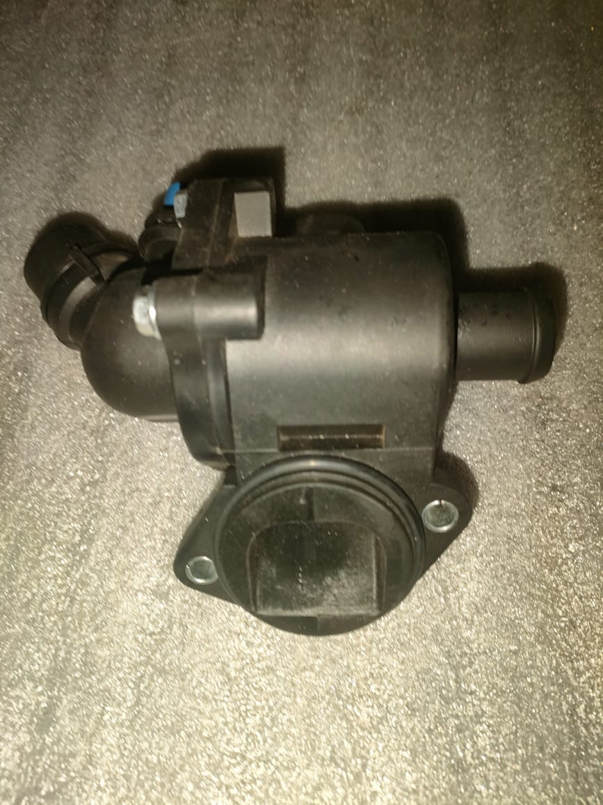 Audi 2.0 FSI (BVZ) NEW thermostat housing for sale - Private Seller Audi 2.0 FSI (BVZ) NEW thermostat housing for sale - Private Seller