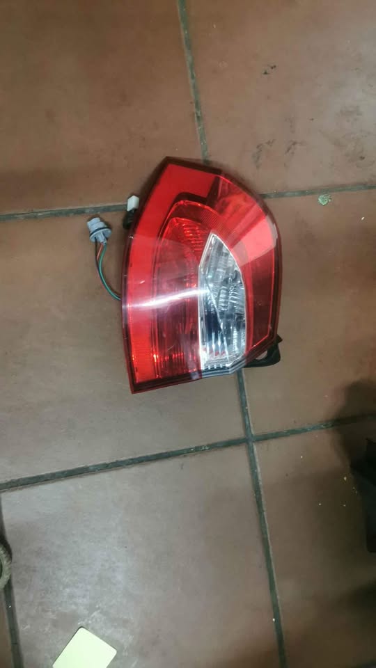 Left taillight for Kia Rio - Private Seller Left taillight for Kia Rio - Private Seller