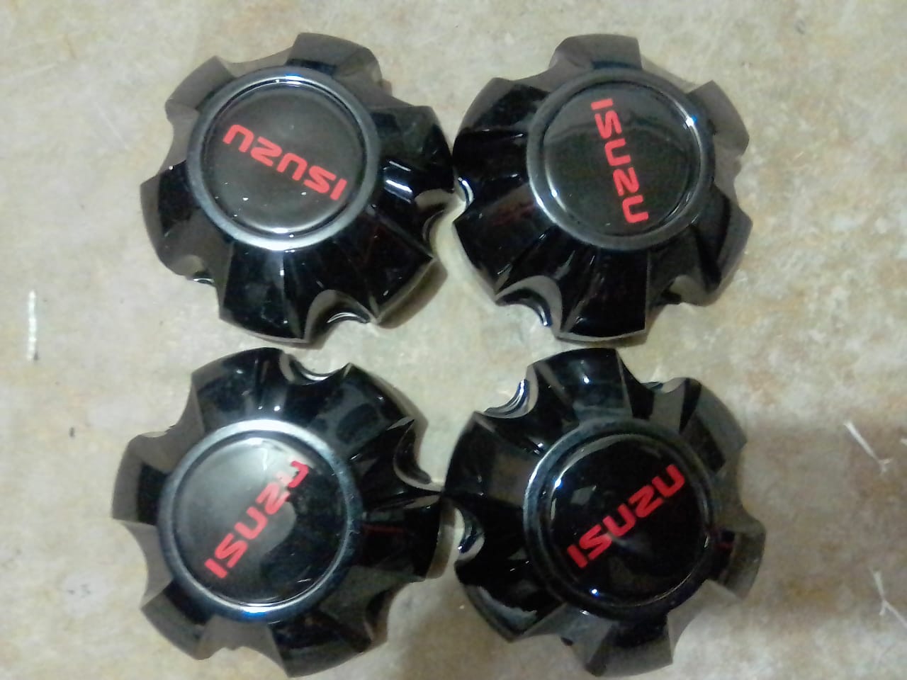 Isuzu X-Rider original caps for 18" mags - Private Seller Isuzu X-Rider original caps for 18" mags - Private Seller