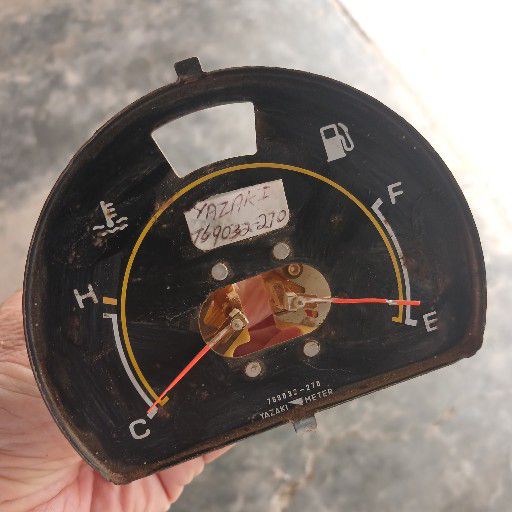 Isuzu, gauge - Private Seller