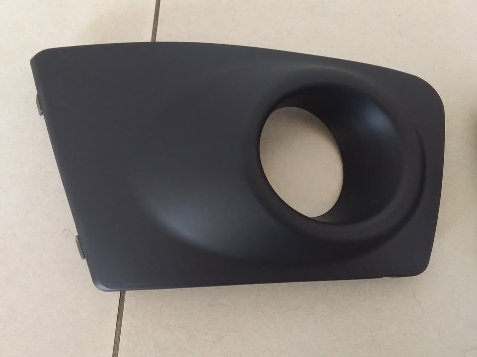 MITSUBISHI TRITON FACELIFT 2012/14 NEW FOGLIGHT COVERS FOR SALE (FREE FITMENT) - Private Seller