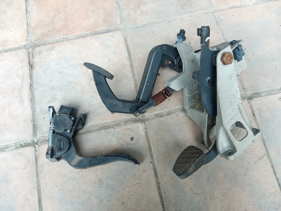 Mercedes Sprinter Pedals