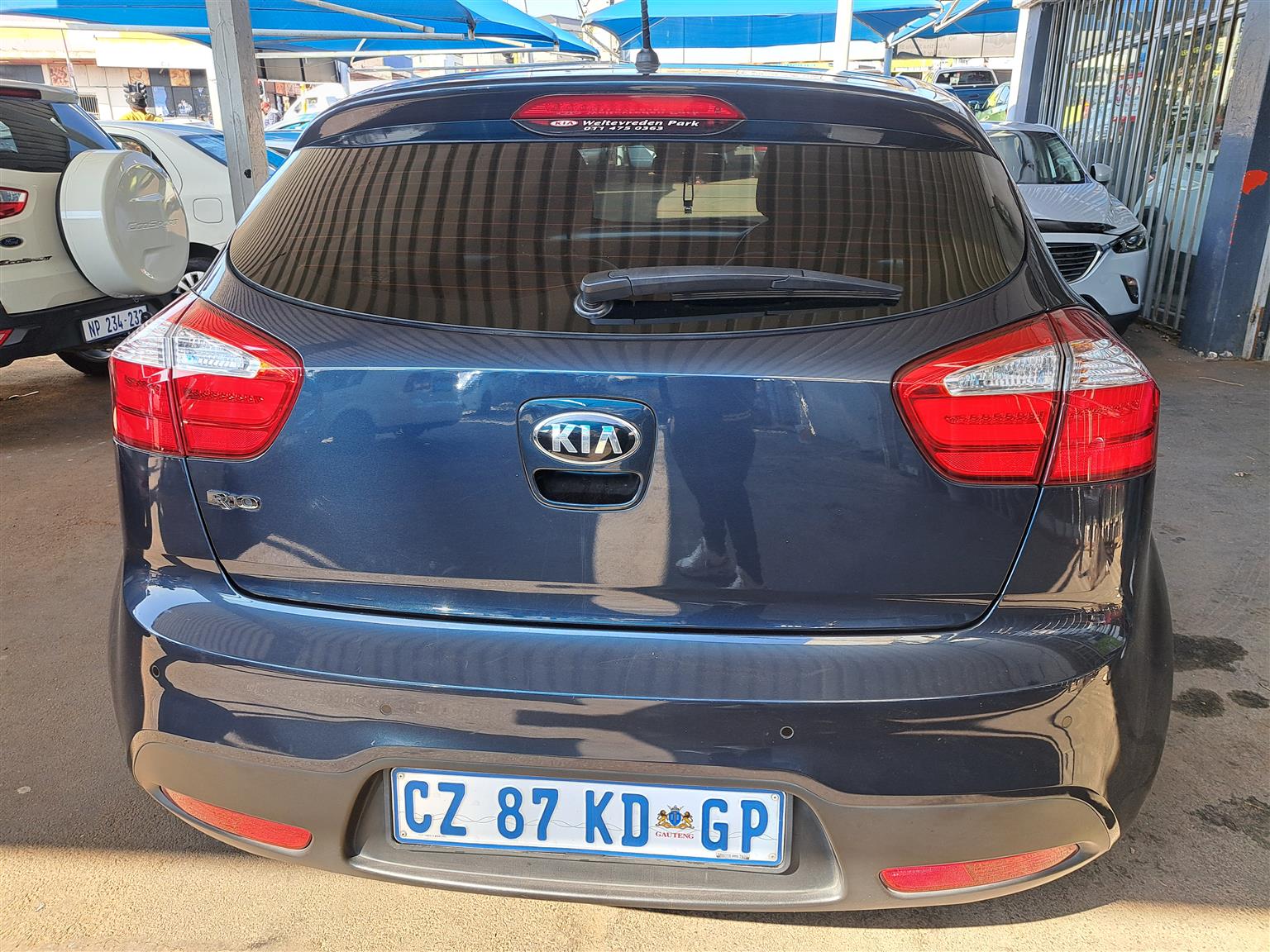 Pre-Owned 2014 KIA RIO