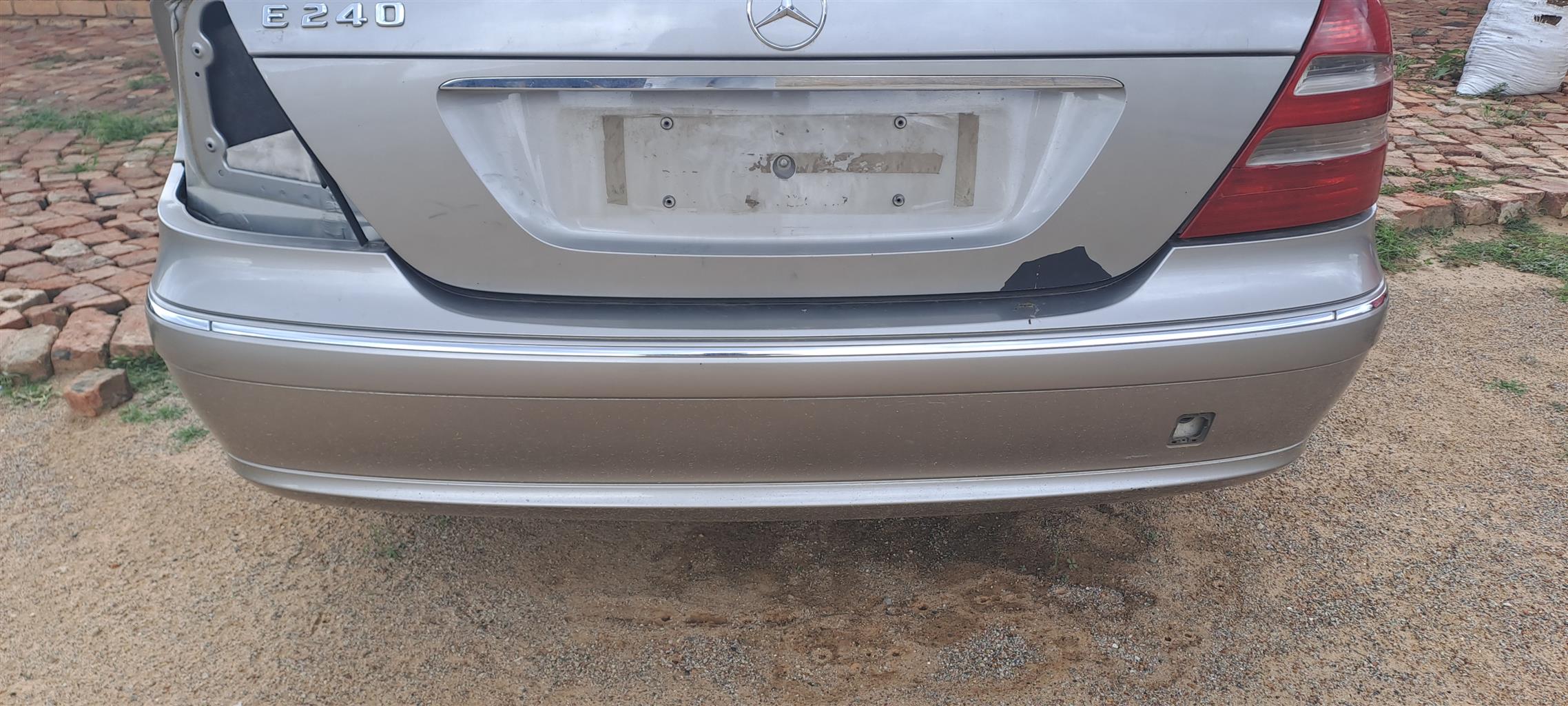 E-Class W211 back bumper for prefaced - Private Seller