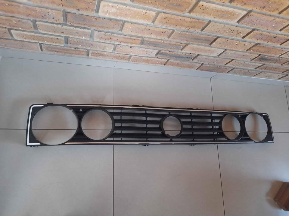 VW GOLF 1 BRAND NEW FRONT GRILLES FORSALE