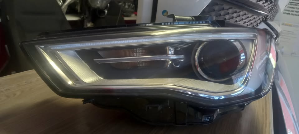2016 AUDI A3 HEADLIGHT LEFT SIDE FOR SALE - Private Seller 2016 AUDI A3 HEADLIGHT LEFT SIDE FOR SALE - Private Seller
