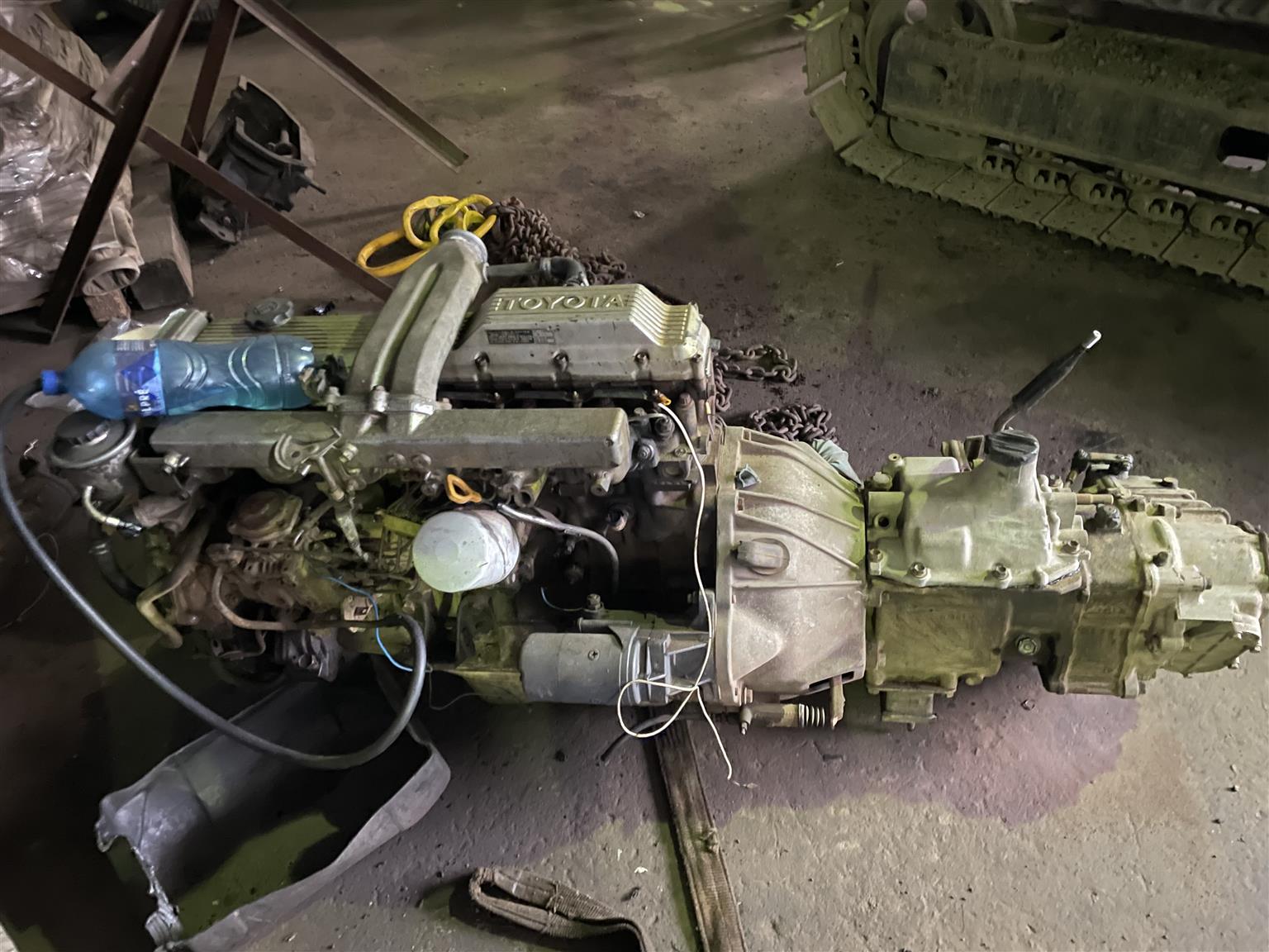 Toyota 1Hz 4.2l diesel non turbo motor and gearbox for sale - Private Seller Toyota 1Hz 4.2l diesel non turbo motor and gearbox for sale - Private Seller