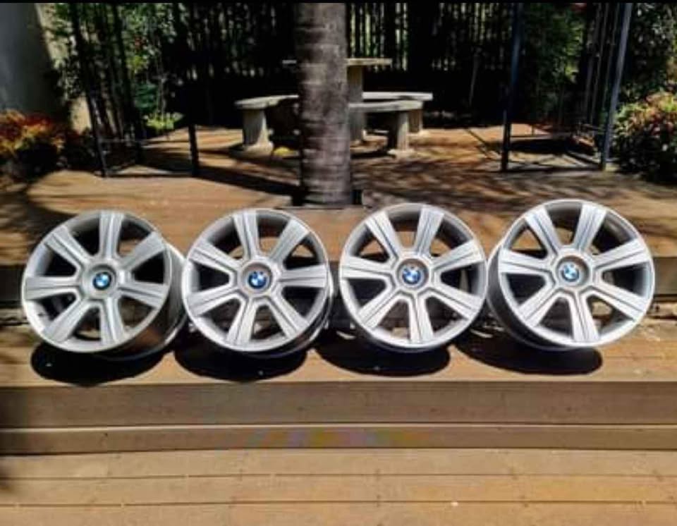 17" RIMS TO SWOP FOR 19" TYRES
