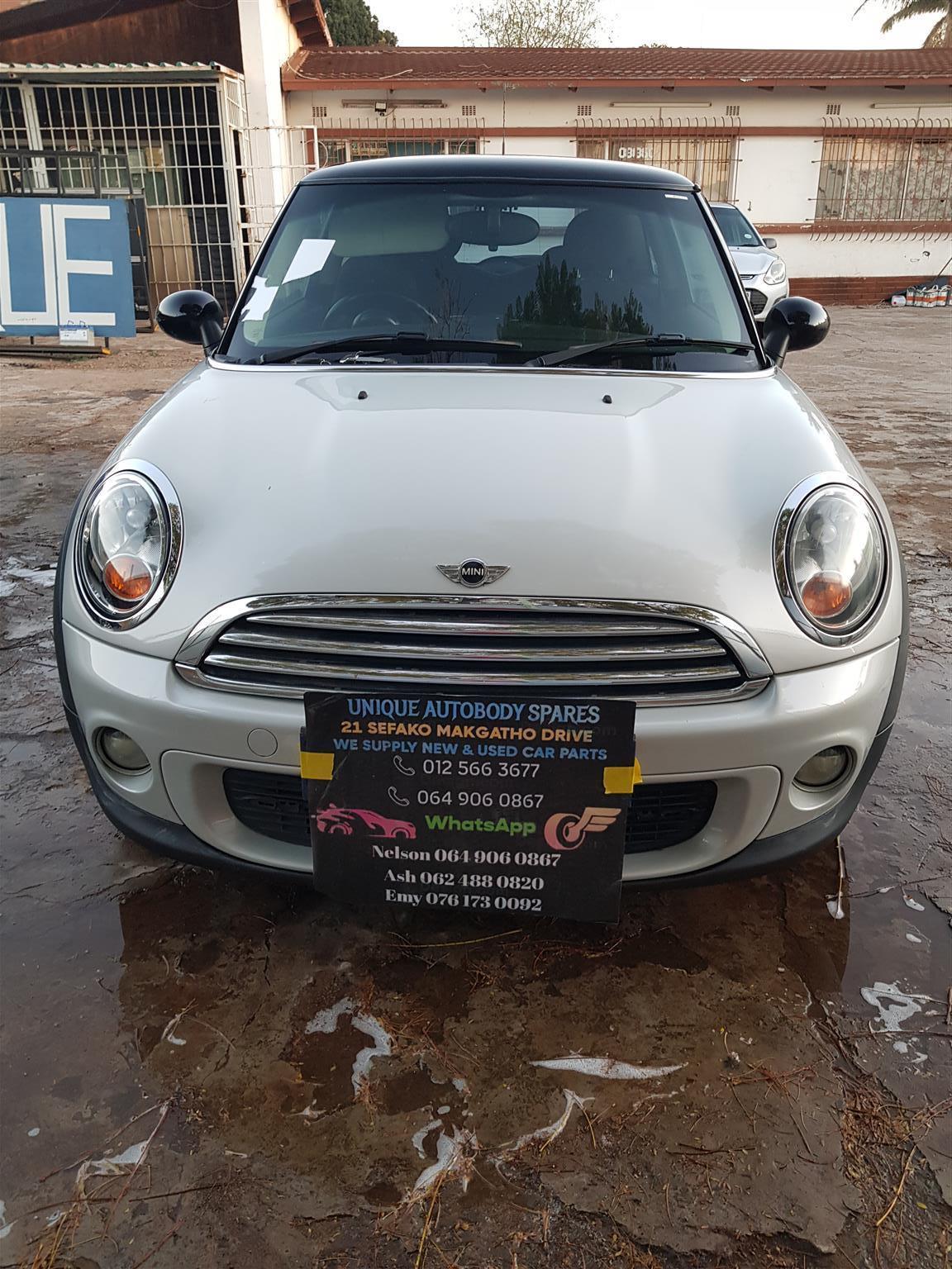 mini cooper stripping for spares & Parts facelift - Private Seller