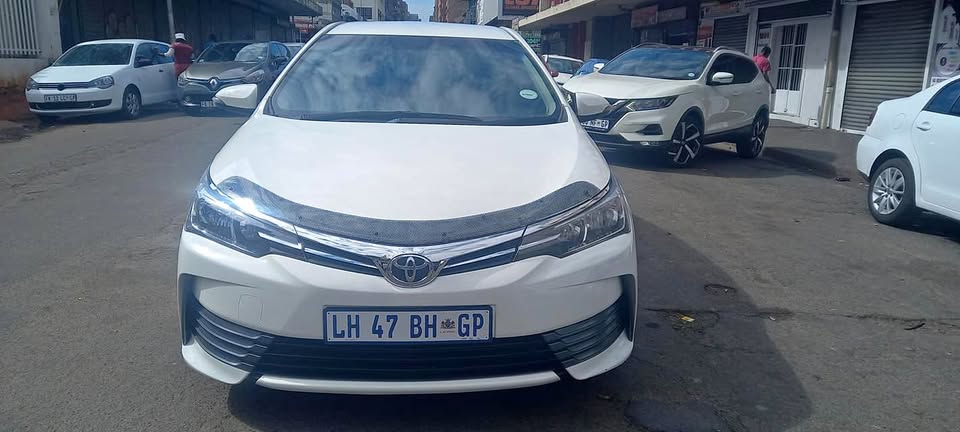 2017 TOYOTA PRESTIGE 1.4  DIESEL, MANUAL TRANSMISSION, WHITE COLOUR, MILEAGE 2017 TOYOTA PRESTIGE 1.4  DIESEL, MANUAL TRANSMISSION, WHITE COLOUR, MILEAGE