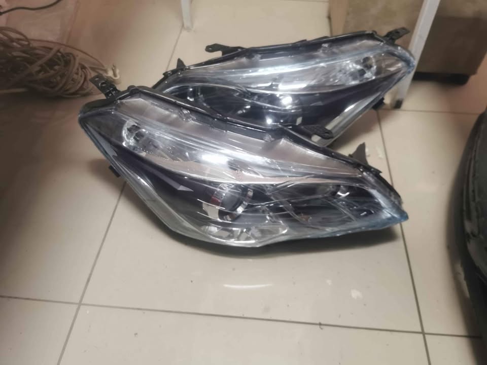 Suzuki ciaz headlights - Private Seller