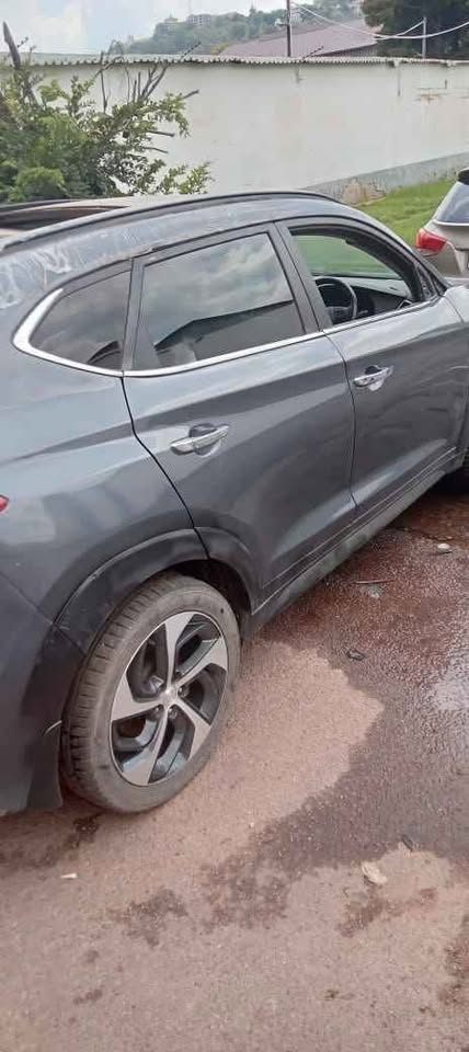 Hyundai Tucson 2017 automatic 4x4 petrol for stripping - Private Seller Hyundai Tucson 2017 automatic 4x4 petrol for stripping - Private Seller