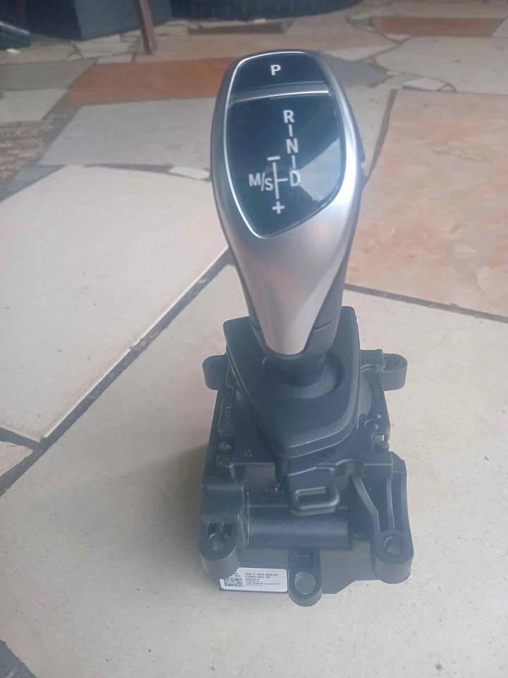 gearbox selector BMW 4 Coupe (F32, F82) 440 i - Private Seller gearbox selector BMW 4 Coupe (F32, F82) 440 i - Private Seller